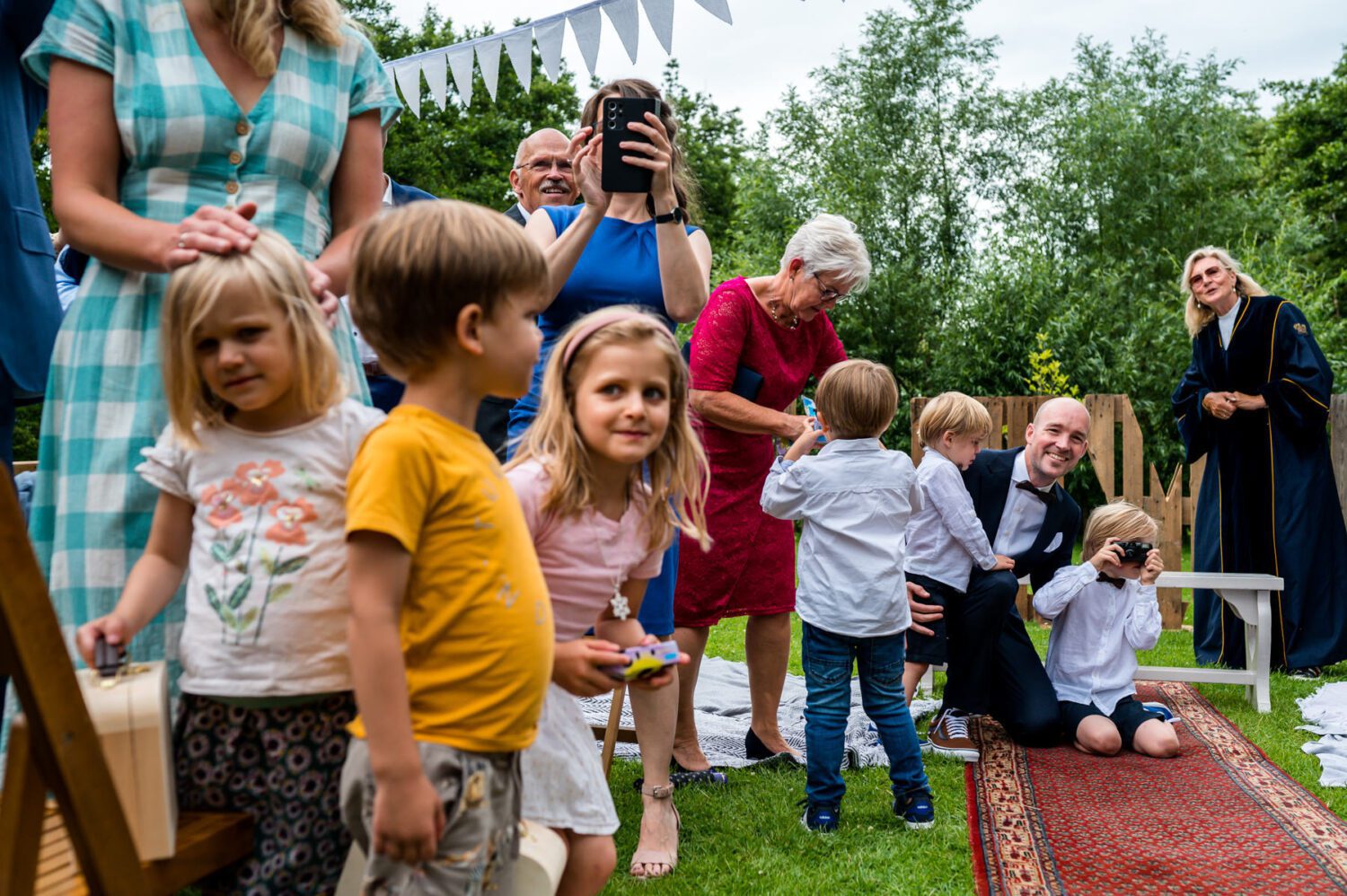 Trouwen de Vreemde Vogel festivalbruiloft