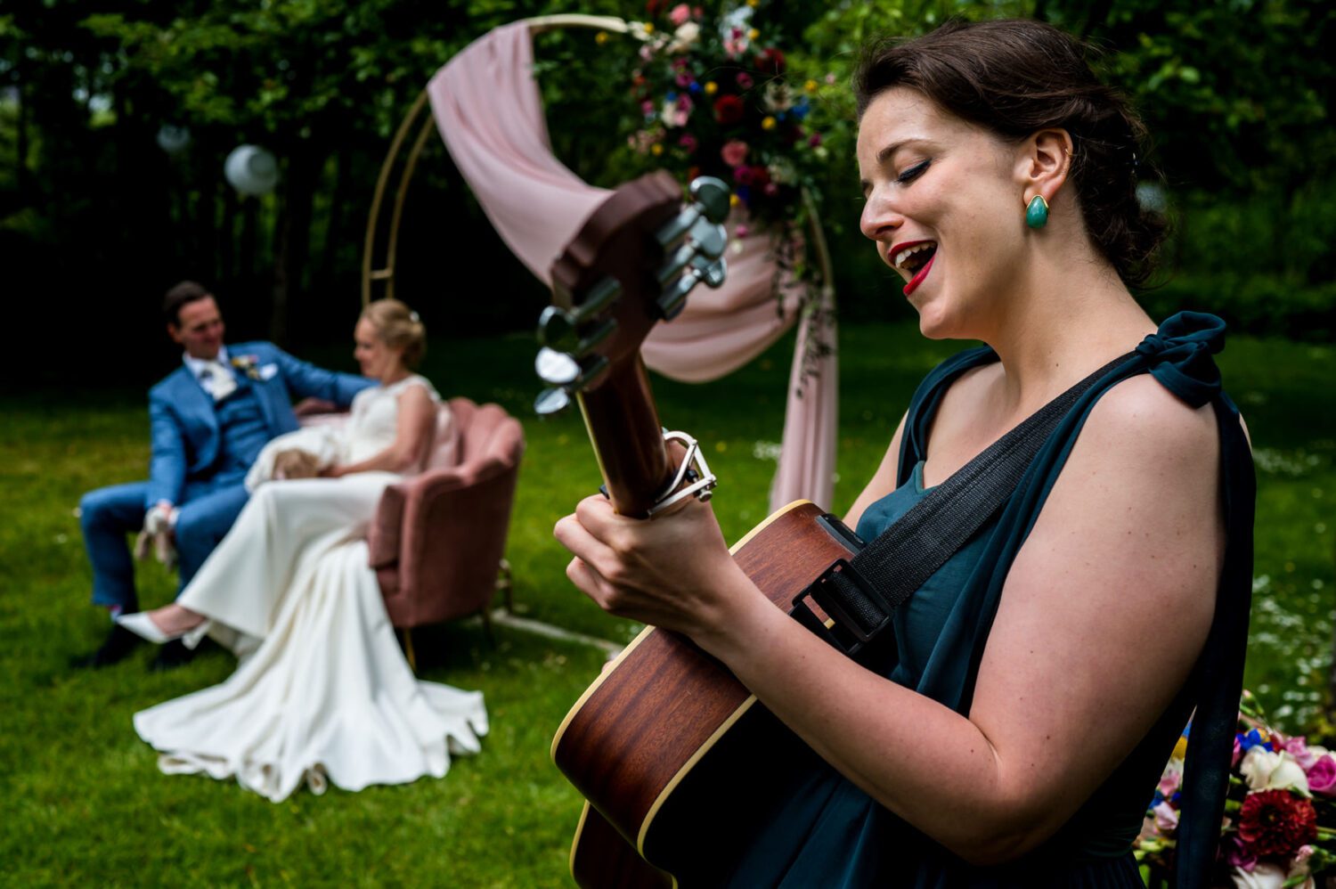 Muziek trouwceremonie zingen op bruiloft