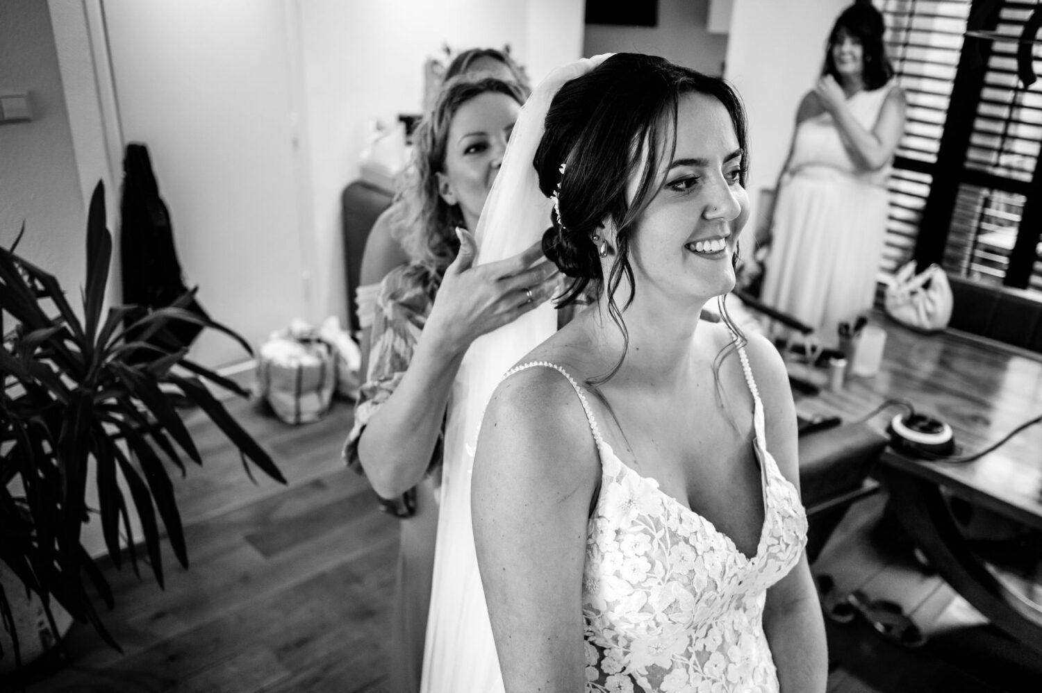 Journalistieke trouwfotografie Utrecht bruid